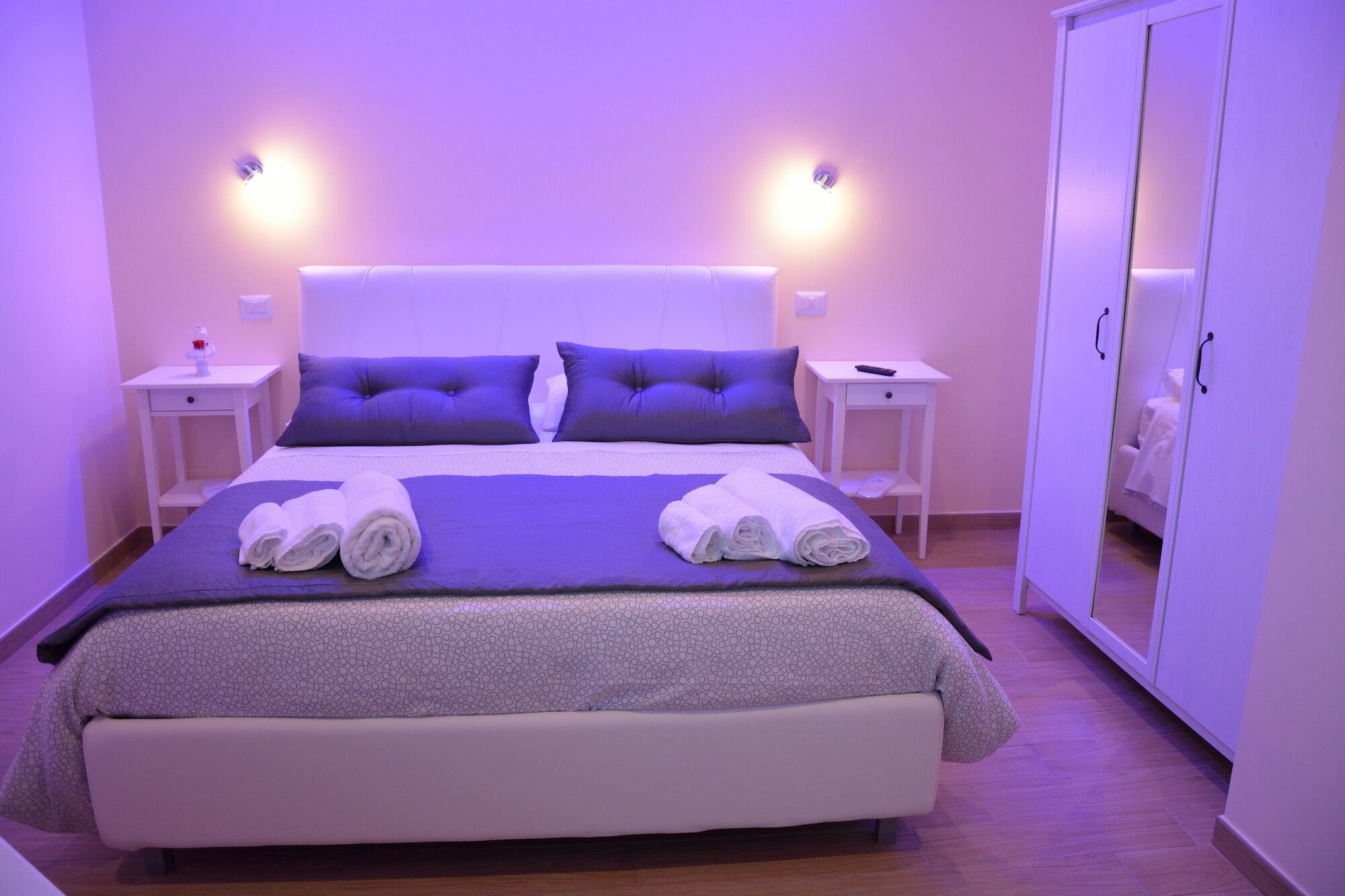 B&B "Croce Nivera" Вібо-Валентія Екстер'єр фото